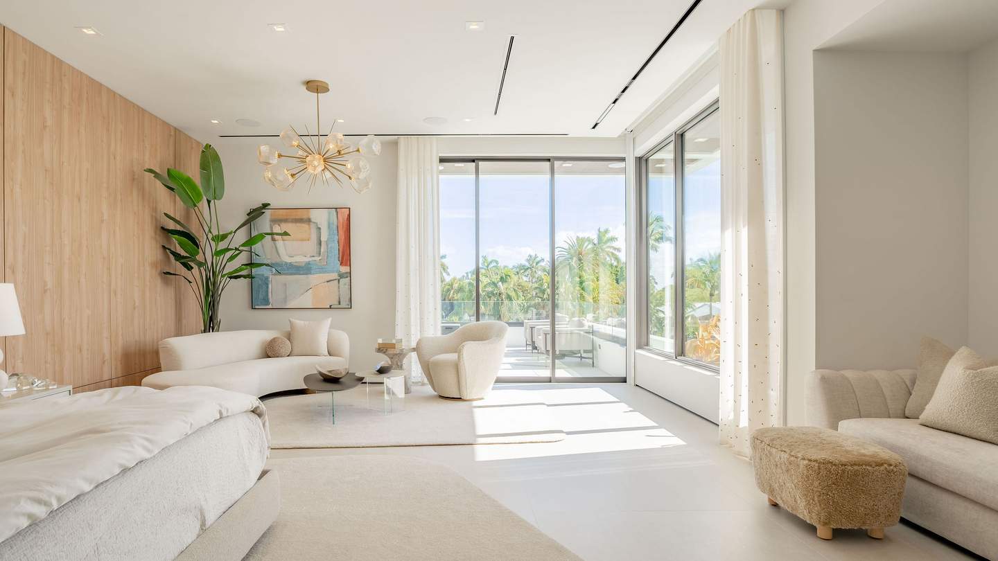 Master suite